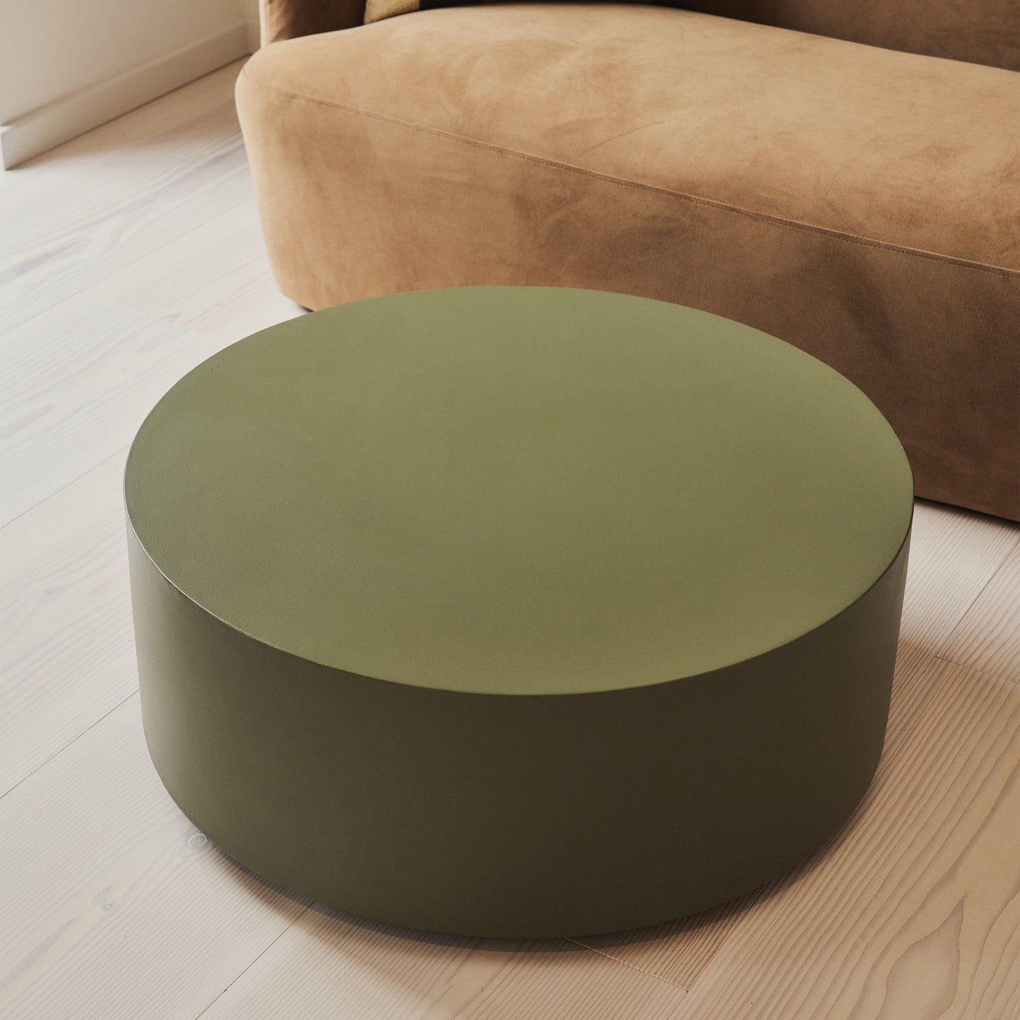 Angelo - Minimal Olive Round Coffee Table Large
