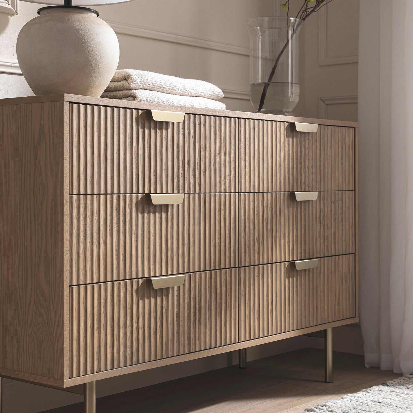 Richmond Ridged Wide Chest of 6 Drawers, Light Ash