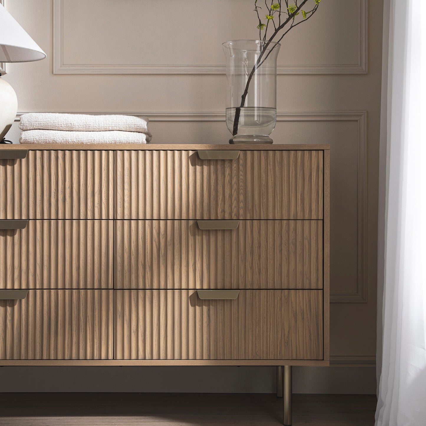 Richmond Ridged Wide Chest of 6 Drawers, Light Ash