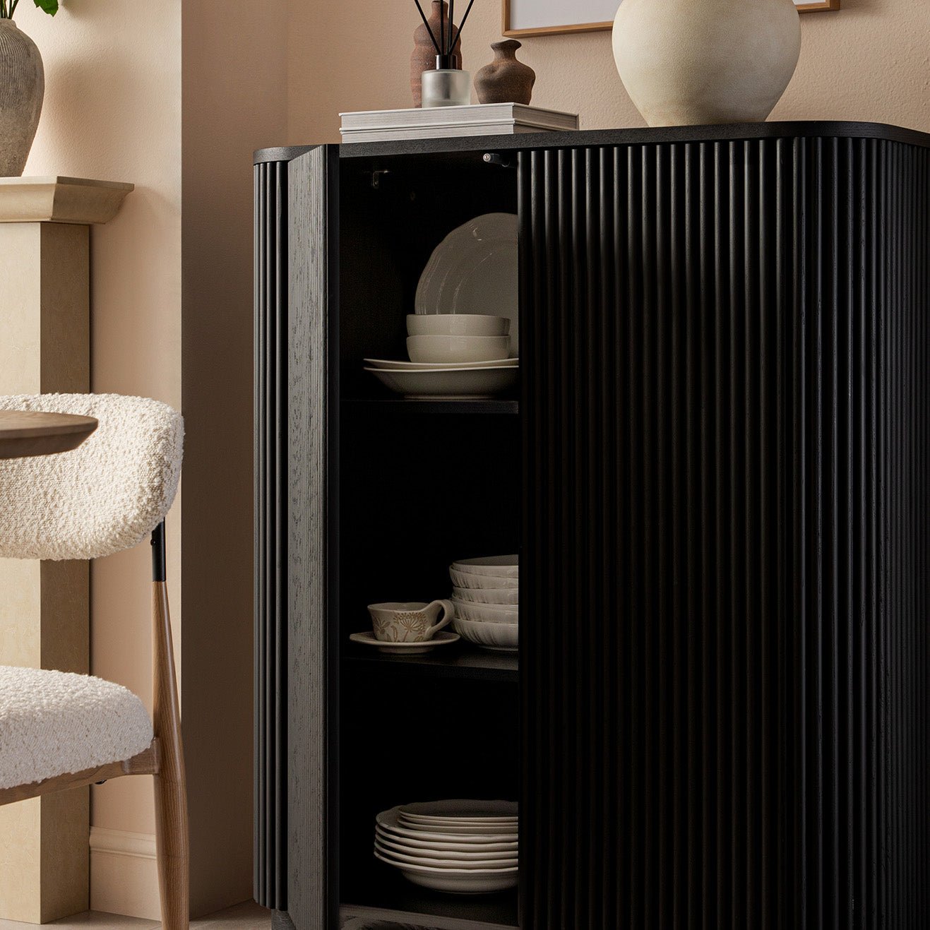 Maru Tall Cabinet, Black