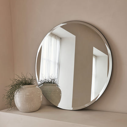 Vienna - Frameless Round Bevelled Mirror 100cm x 100cm