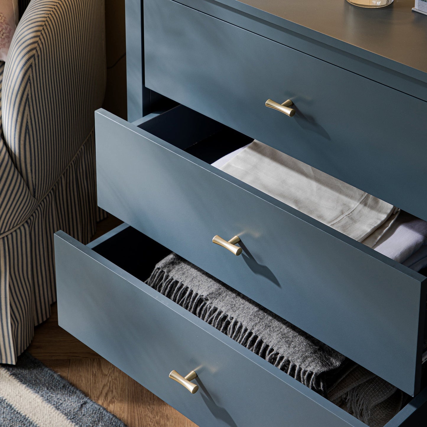 Oakham Chest of 6 Drawers, Stormy Blue