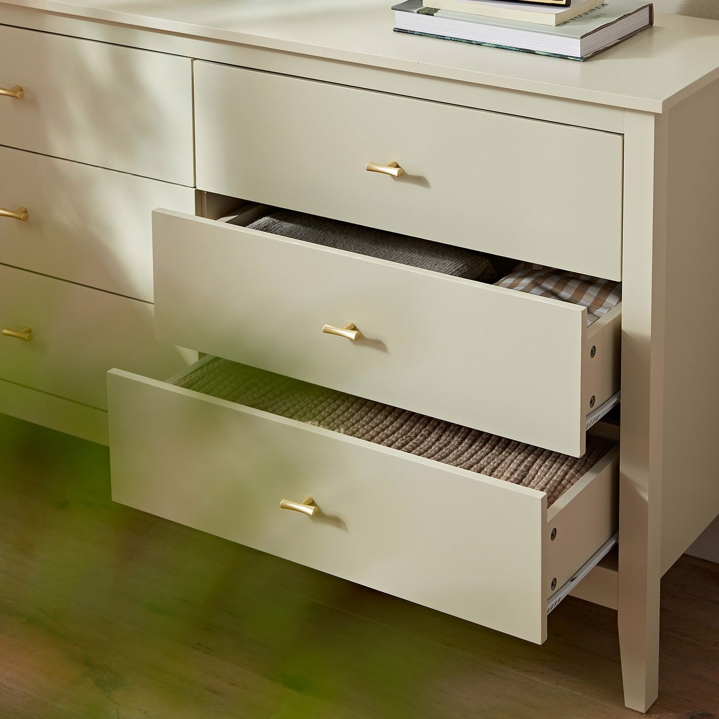 Oakham Chest of 6 Drawers, Shaded White