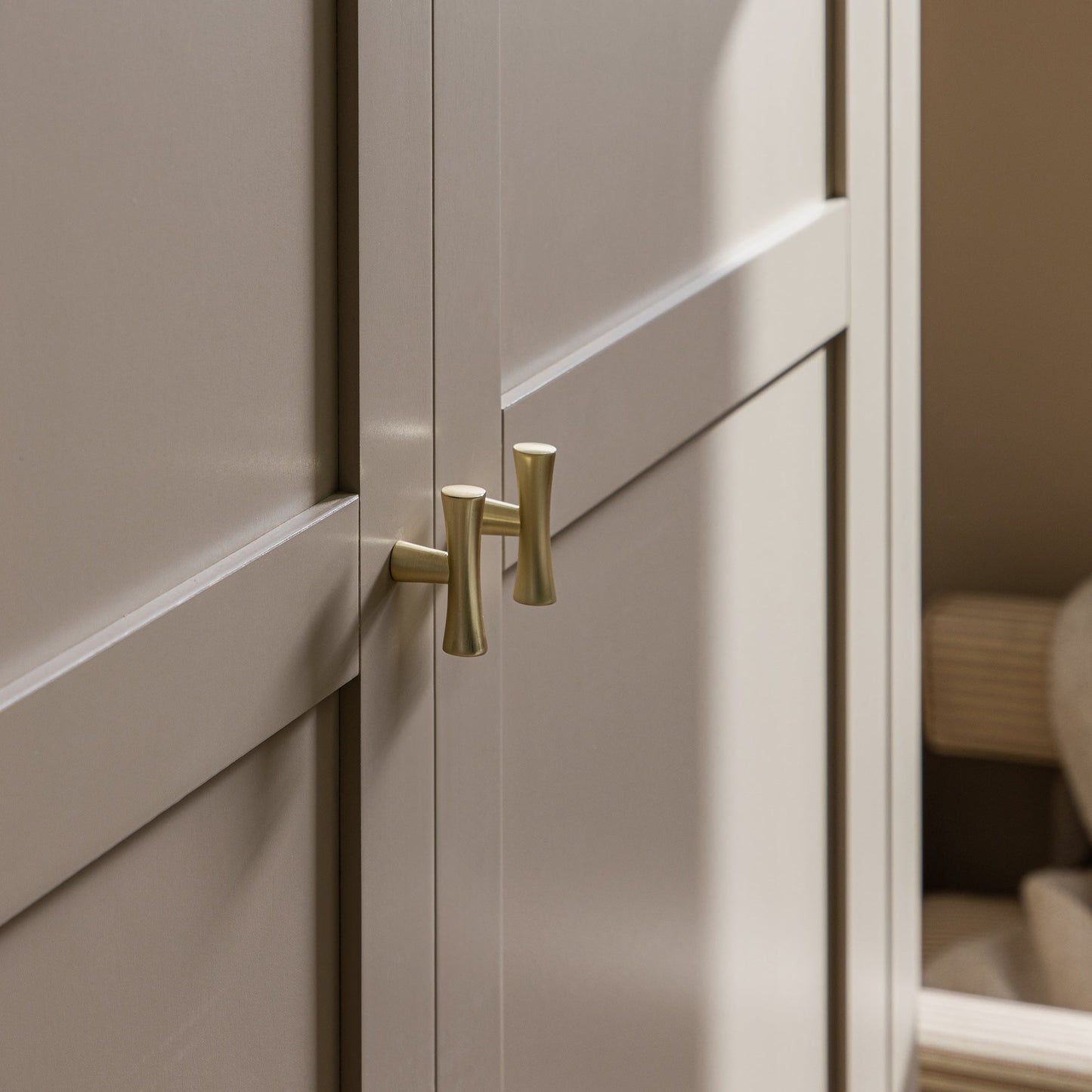 Oakham Double Wardrobe, Deep Greige