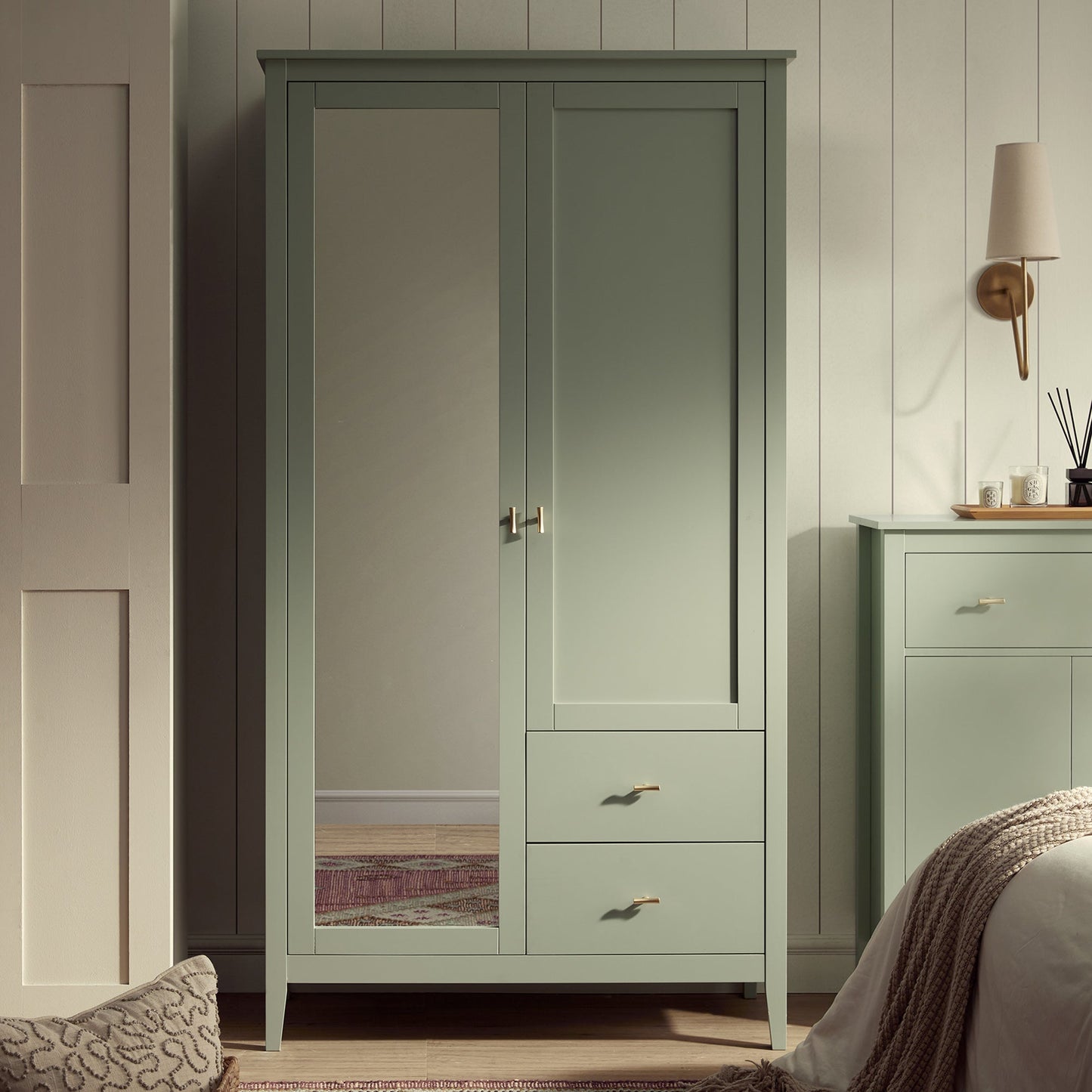 Oakham Mirrored Double Wardrobe, Desert Sage