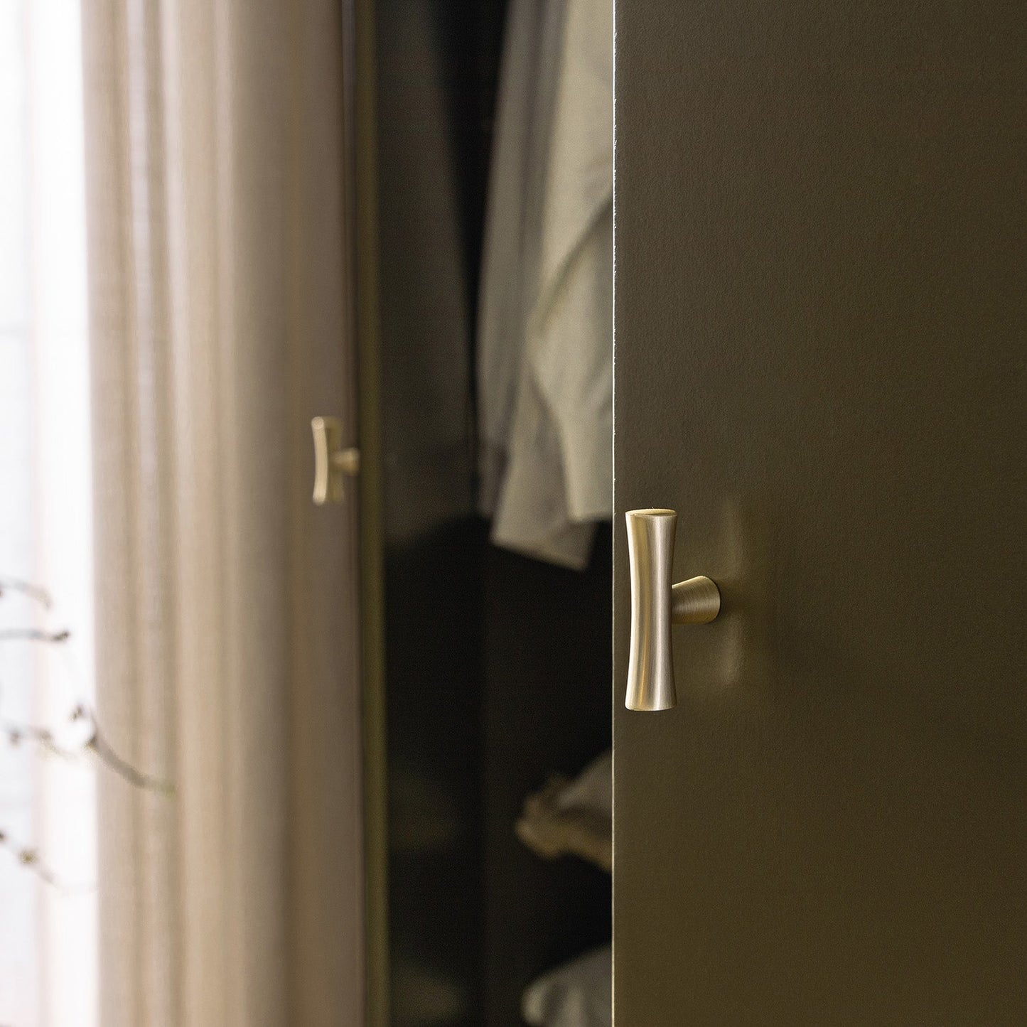 Oakham Triple Wardrobe, Olive Grove