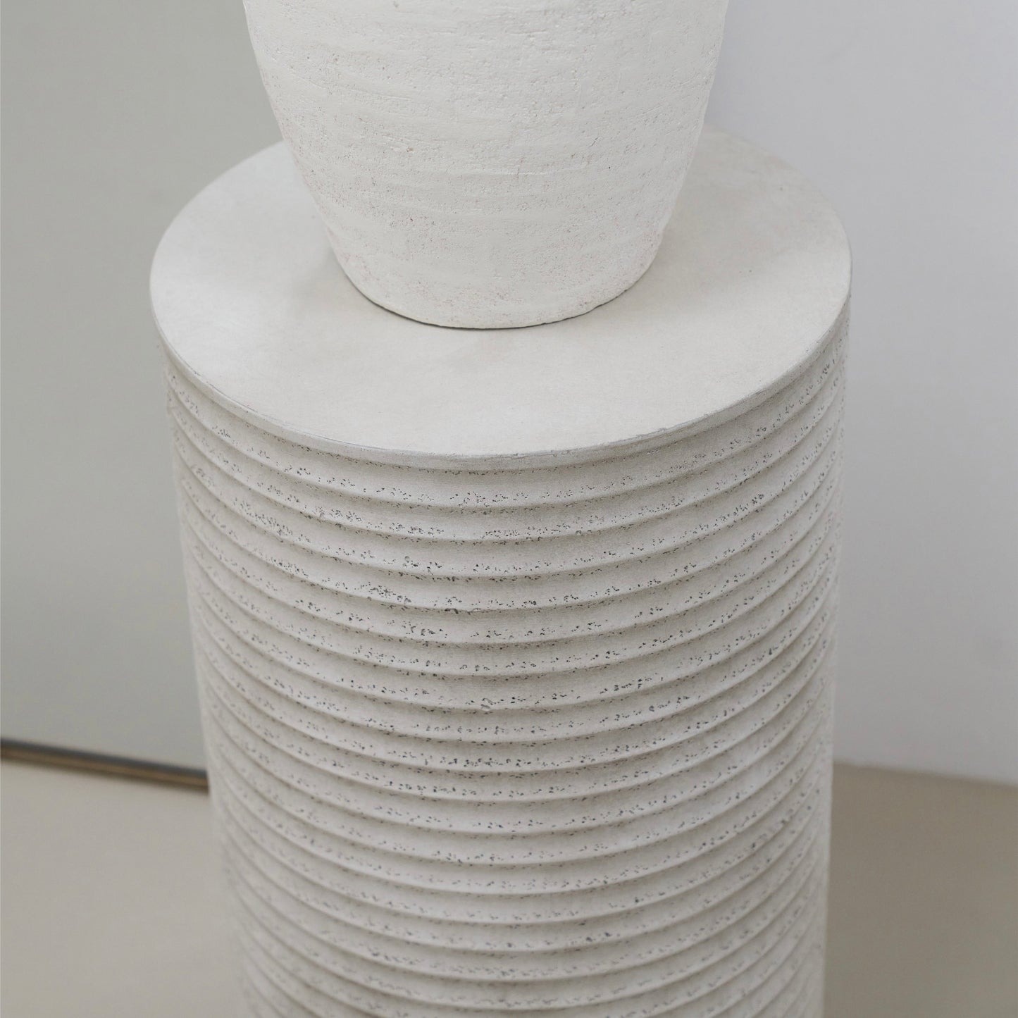 Raya - Minimal Concrete Ribbed Plinth