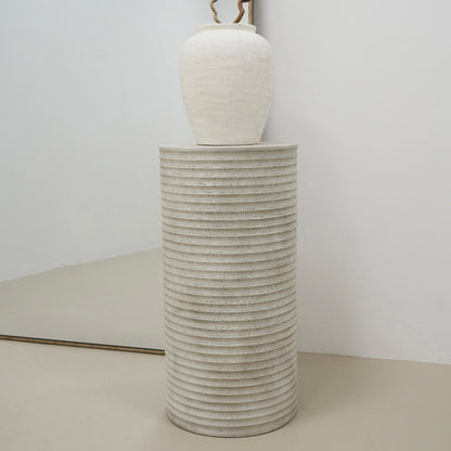 Raya - Minimal Concrete Ribbed Plinth